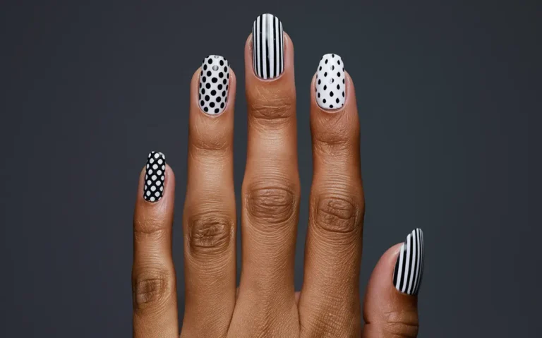 11 Black And White Nail Art Designs: Elegant and Timeless Styles