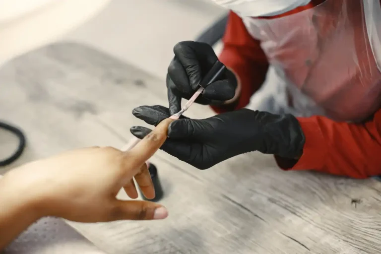 How to Remove Gel Nails Without Damaging Your Natural Nails