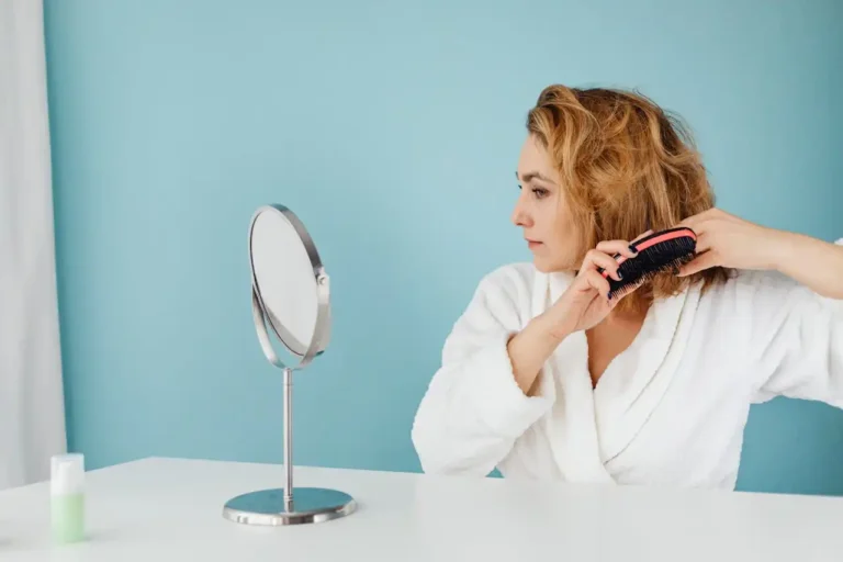 5 Scalp Massaging Techniques for Thicker Hair